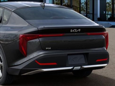 New 2026 Kia K4 FWD image 13