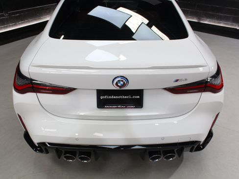 Used 2023 BMW M4 Coupe RWD image 18