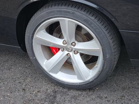 Used 2009 Dodge Challenger SRT8 RWD image 11