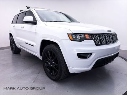 Used 2019 Jeep Grand Cherokee Altitude
