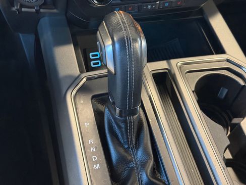 Certified 2017 Ford F150 Raptor w/ Equipment Group 802A Luxury image 17