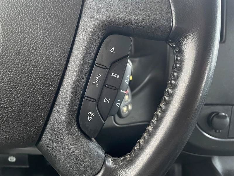 Used 2020 Chevrolet Express 3500 w/ Driver Convenience Package RWD image 12