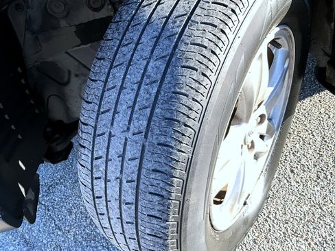 Used 2010 Hyundai Santa Fe GLS image 23