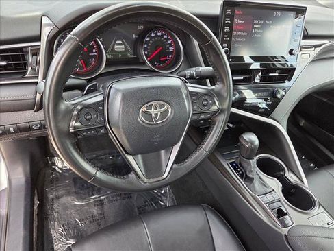 Used 2024 Toyota Camry XSE FWD image 10