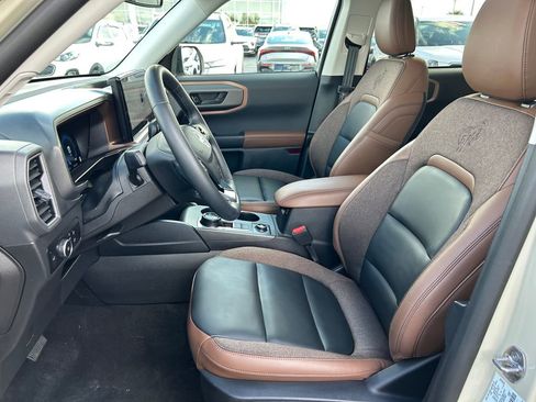 Used 2025 Ford Bronco Sport Outer Banks w/ Outer Banks Tech Package+ AWD/4WD image 22