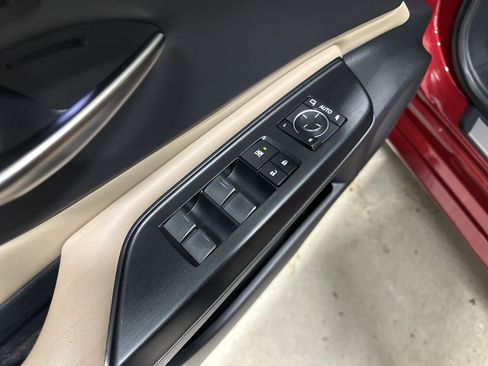 Used 2020 Lexus ES 350 w/ Accessory Package FWD image 15