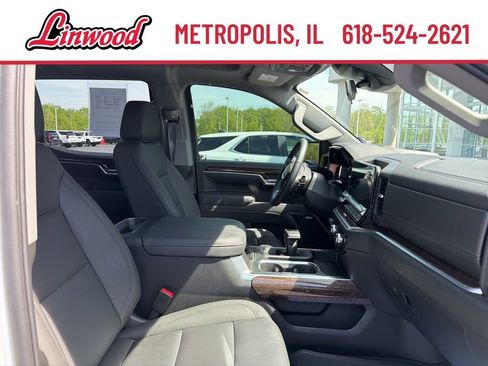 Used 2026 GMC Sierra 1500 Elevation w/ Elevation Premium Package AWD/4WD image 11