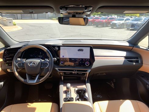 Used 2026 Lexus RX 350 Premium w/ Accessory Package (Z1) FWD image 30