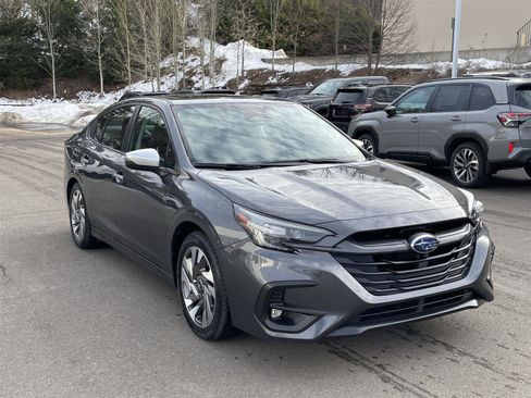 Used 2023 Subaru Legacy Touring XT image 7