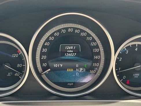 Used 2014 Mercedes-Benz E 350 4MATIC Sedan image 14