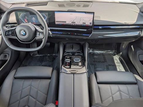 Used 2026 BMW 530i w/ Premium Package image 20