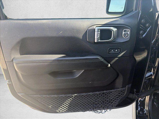 Used 2018 Jeep Wrangler Unlimited Rubicon AWD/4WD image 12