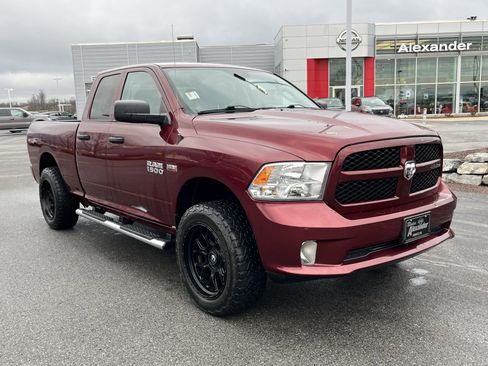 Used 2017 RAM 1500 Express w/ Express Value Package image 1