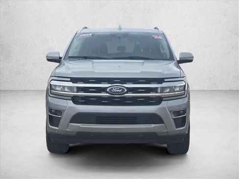 Used 2024 Ford Expedition Max Limited RWD image 2