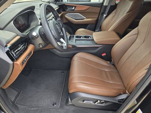 Used 2025 Acura MDX FWD w/ Technology Package image 12