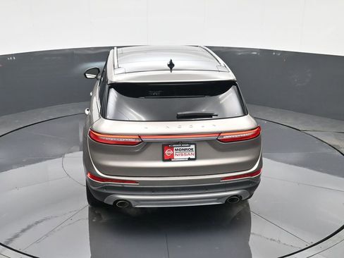 Used 2021 Lincoln Corsair FWD w/ Premium Package image 31