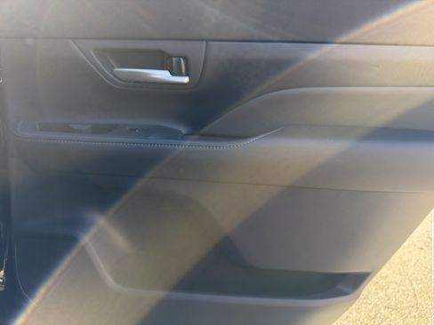 Used 2026 Toyota Grand Highlander XLE image 16