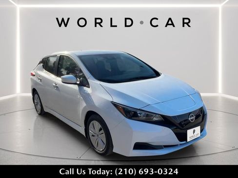 Used 2024 Nissan Leaf S FWD image 1