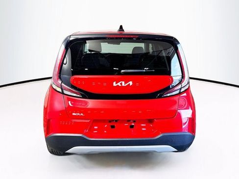 Certified 2024 Kia Soul LX w/ Option Group 015 FWD image 6