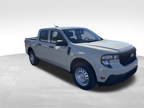 New 2025 Ford Maverick XL w/ Equipment Group 101A image 7