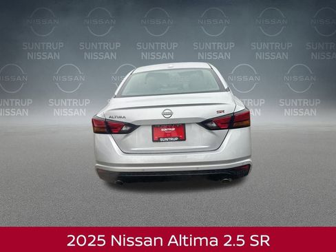 New 2025 Nissan Altima 2.5 SR w/ SR Premium Package image 4