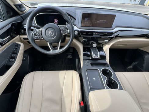 Certified 2026 Acura MDX SH-AWD w/ Technology Package image 19