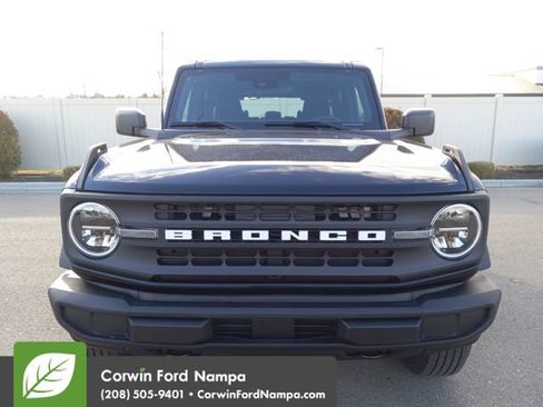 New 2025 Ford Bronco 4-Door AWD/4WD image 8