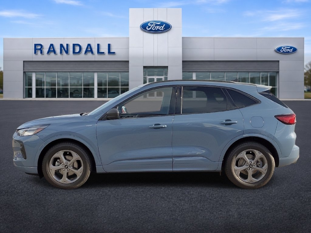 Used 2023 Ford Escape ST-Line w/ Tech Pack #1 FWD image 3