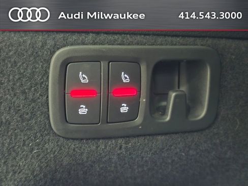 Used 2023 Audi Q7 3.0T Premium Plus w/ Premium Plus Package image 11