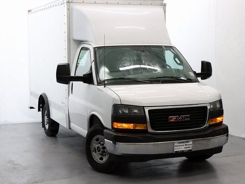 New 2024 GMC Savana 3500 w/ Power Convenience Package image 1