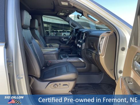 Certified 2022 GMC Sierra 3500 Denali w/ Denali Ultimate Package image 12