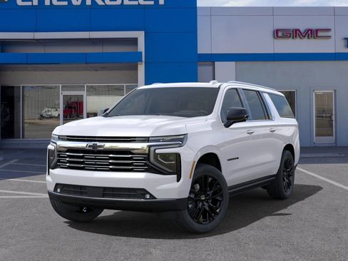 New 2025 Chevrolet Suburban Premier RWD image 43