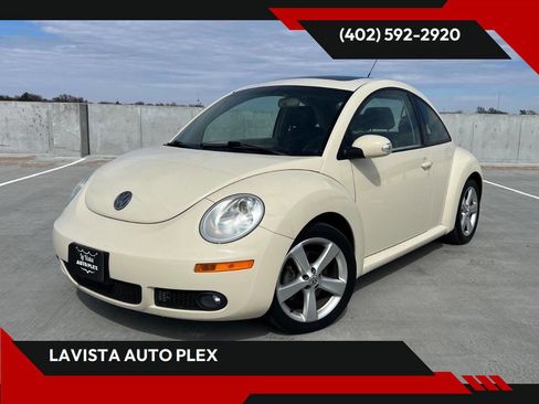 Used 2007 Volkswagen Beetle Coupe w/ Package 2 image 1