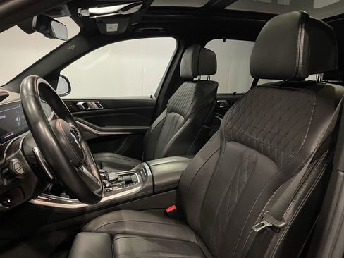 Certified 2023 BMW X5 M50i w/ Executive Package image 14