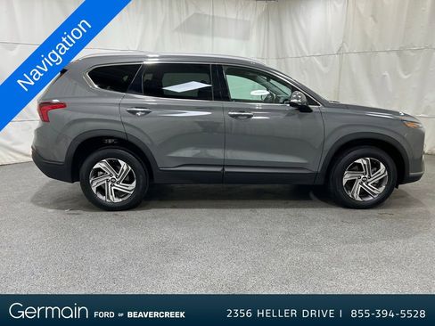 Used 2023 Hyundai Santa Fe SEL image 2