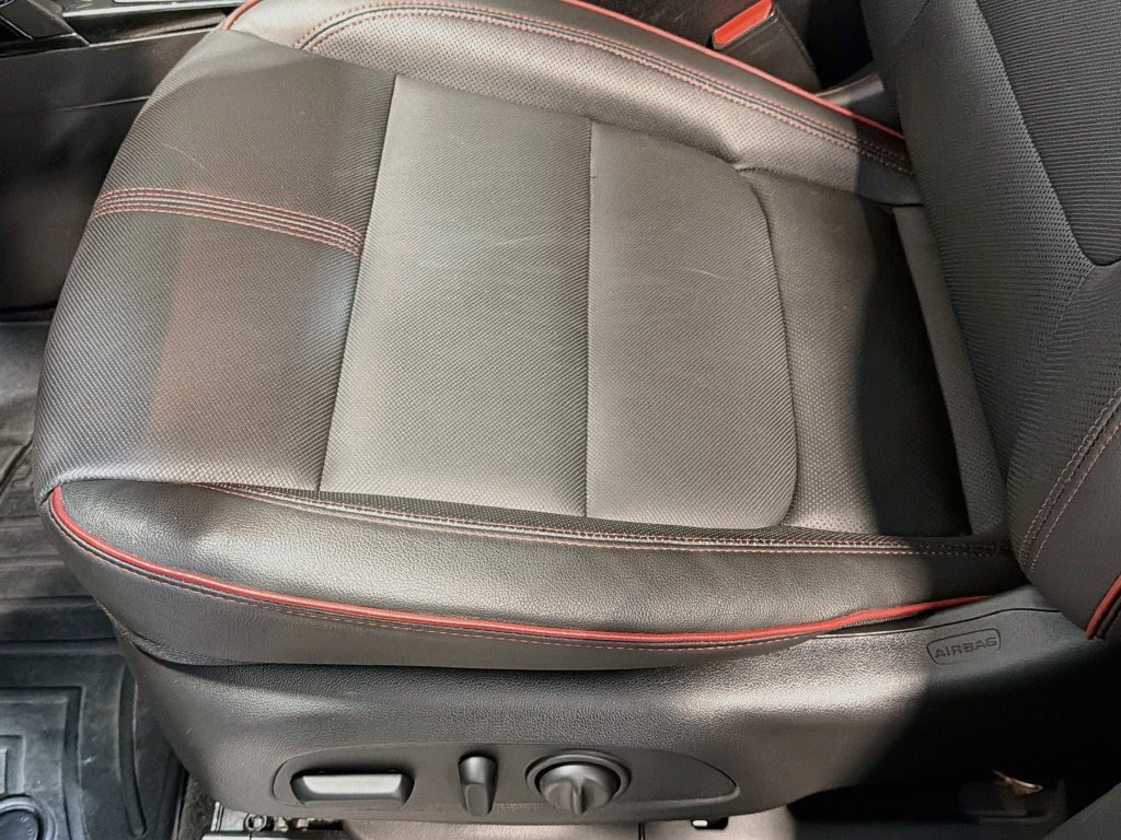 Used 2024 Chevrolet TrailBlazer RS w/ Driver Confidence Package FWD image 19