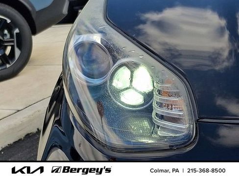 Used 2018 Kia Sportage LX w/ LX Popular Package image 11