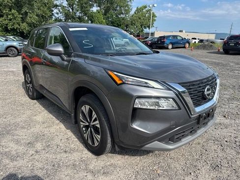 Certified 2023 Nissan Rogue SV AWD/4WD image 3