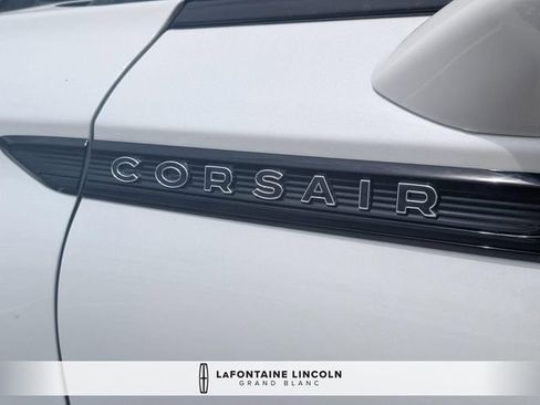 Used 2024 Lincoln Corsair AWD w/ Equipment Group 101A image 10