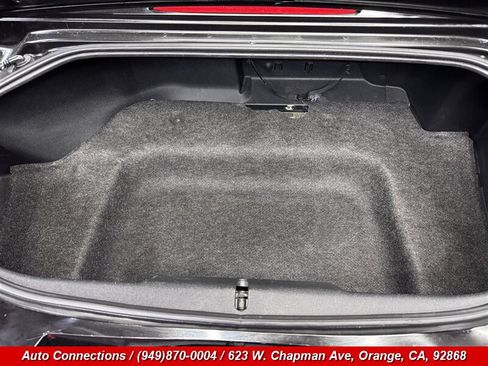 Used 2006 MAZDA MX-5 Miata Grand Touring RWD image 17