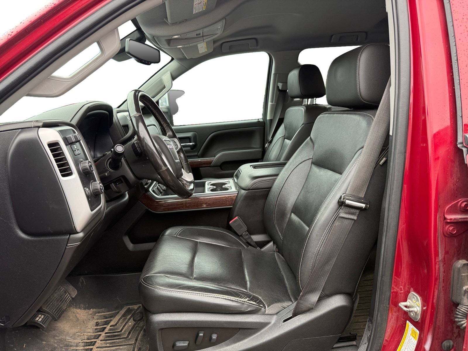 Used 2019 GMC Sierra 2500 SLT w/ Driver Alert Package AWD/4WD image 9