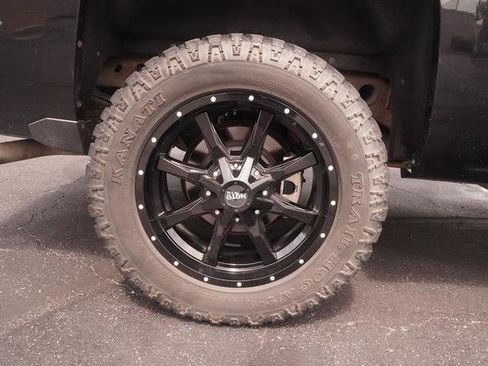 Used 2014 Chevrolet Silverado 1500 LT w/ All Star Edition AWD/4WD image 34