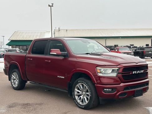 Used 2022 RAM 1500 Laramie w/ Sport Appearance Package image 7