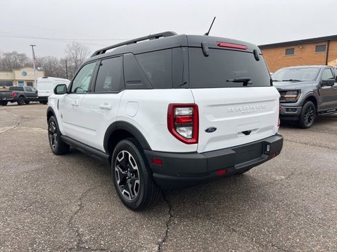 Certified 2023 Ford Bronco Sport Outer Banks w/ Tech Package image 6