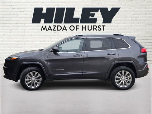 Used 2018 Jeep Cherokee Overland w/ Heavy Duty Protection Group image 3