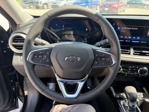 New 2026 Chevrolet Trax ACTIV w/ Driver Confidence Package FWD image 14