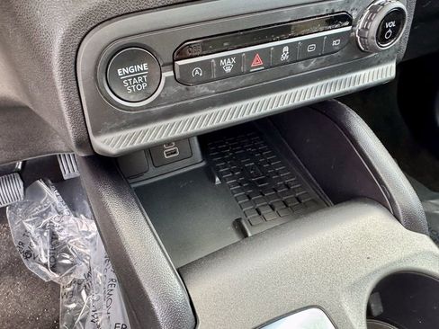 Certified 2025 Ford Bronco Sport Big Bend w/ Convenience Package image 24