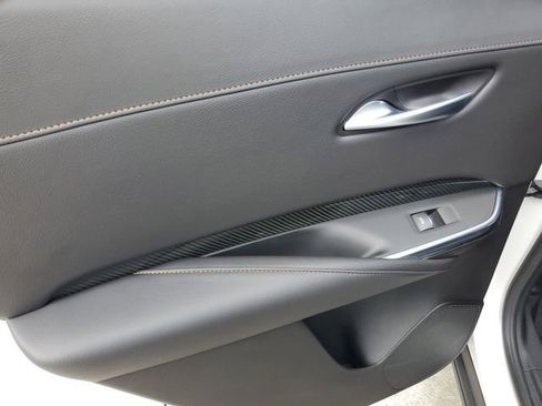 Used 2023 Cadillac XT4 Sport w/ LPO, Onyx Lite Package FWD image 14