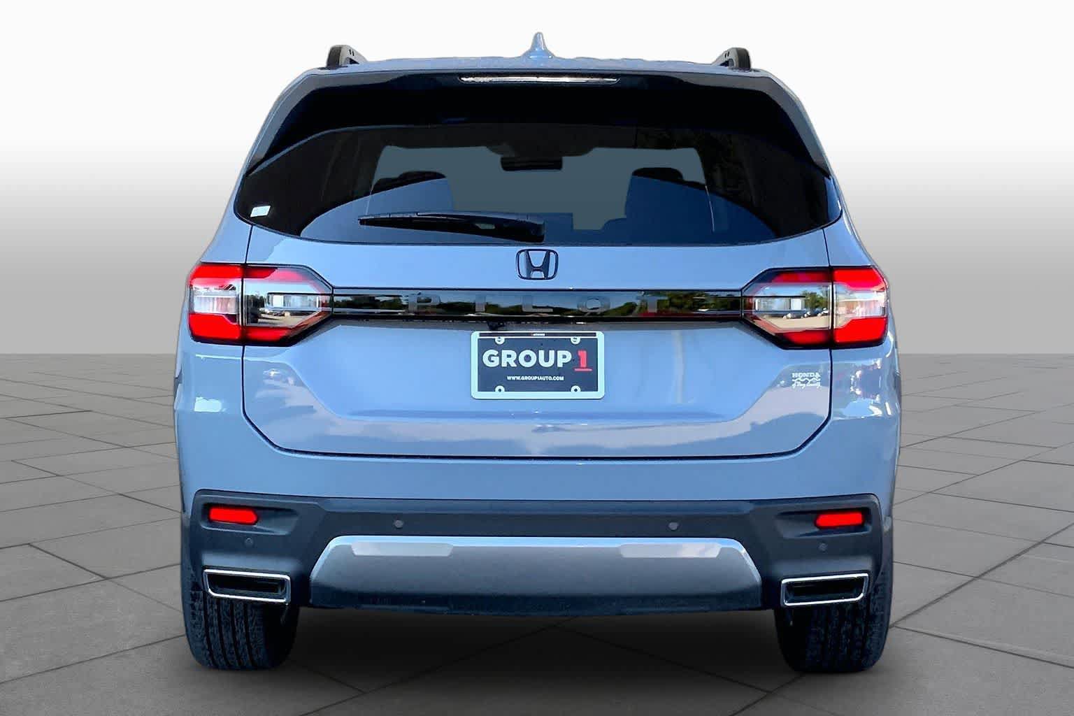 New 2026 Honda Pilot EX-L image 4