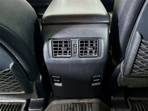 Used 2014 Toyota 4Runner Limited image 26